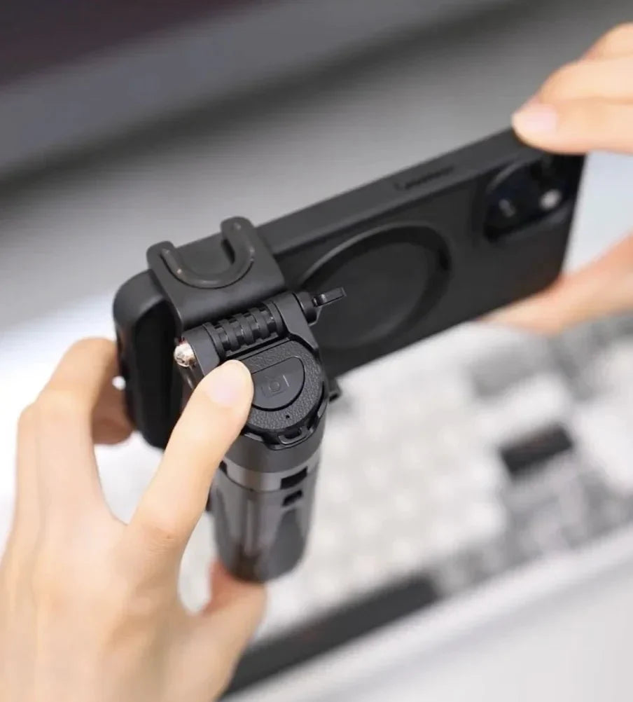 All-in-One Photovlog Mobile Camera for iPhone with Bluetooth Remote