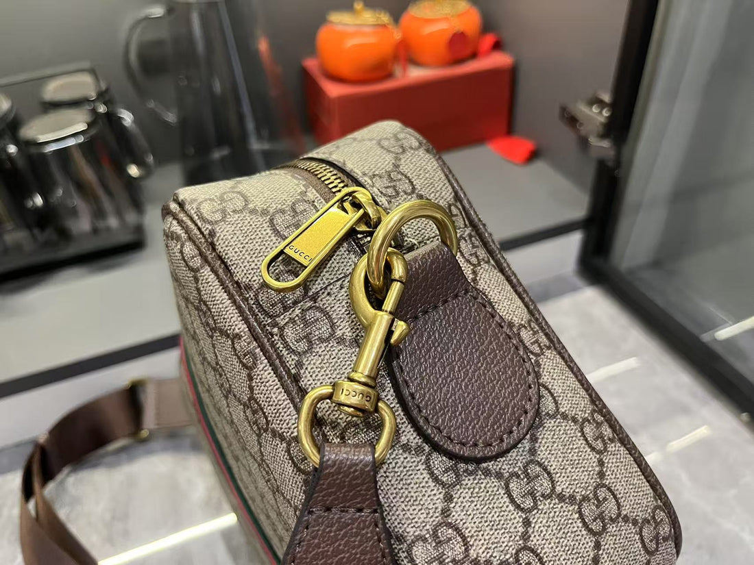 Gucci Ophidia medium crossbody bag